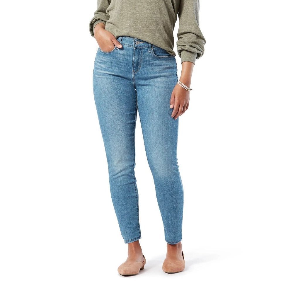 Signature By Levis Strauss & Co Women Mid Rise Skinny Jeans Sunset 20M W35 L30